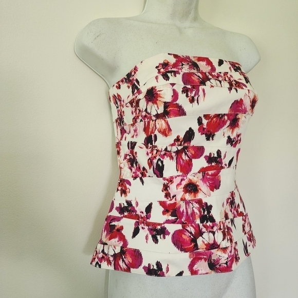 White House Black Market Pink and Red Cottage Floral Print Pleated Corset Sz 4 - Picture 4 of 12